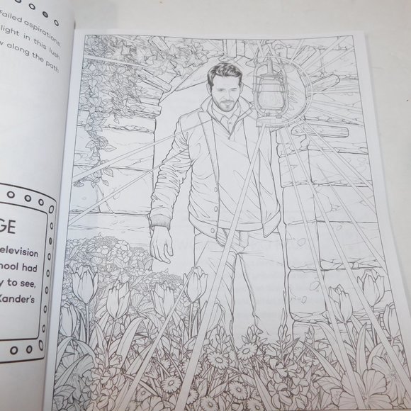 Crush + Color RYAN REYNOLDS Adult Coloring Book - NEW - Picture 3 of 8